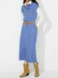 Load image into Gallery viewer, Women Slit Half Button Collared Neck Cap Sleeve Denim Dress