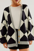 Load image into Gallery viewer, Women Color Block Button Down Long Sleeve Cardigan