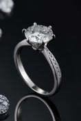 Load image into Gallery viewer, Women 3 Carat Moissanite Side Stone Ring