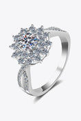 Load image into Gallery viewer, Women Moissanite Flower-Shape Split Shank Ring