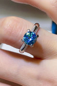 Load image into Gallery viewer, Women 1 Carat Moissanite 4-Prong Ring