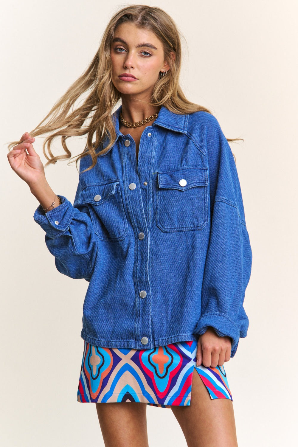 Women Snap Down Long Sleeve Denim Shacket