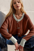 Load image into Gallery viewer, Women Contrast Button Up Long Sleeve Cardigan