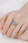 Load image into Gallery viewer, Women Moissanite Flower-Shape Split Shank Ring