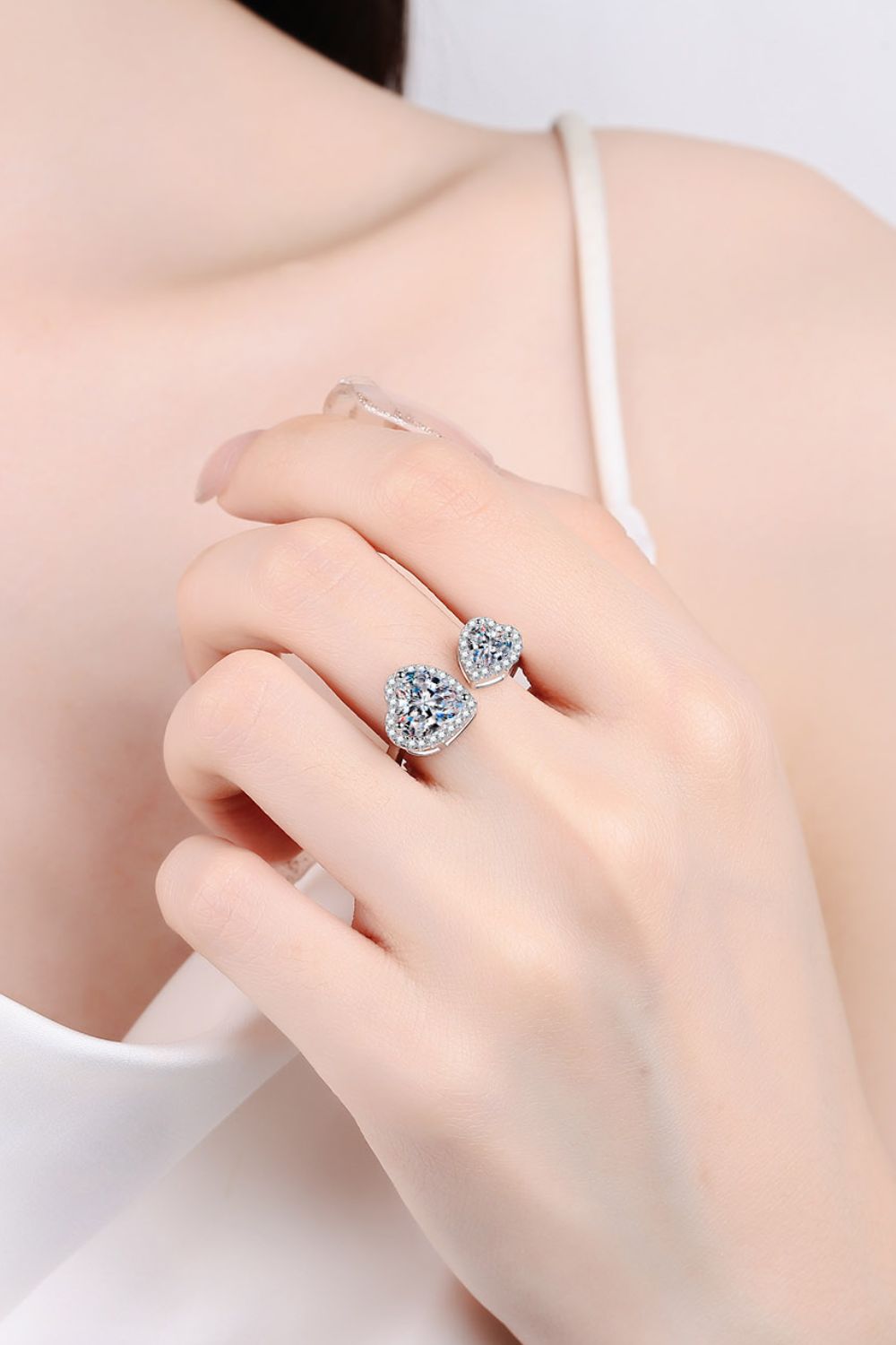 Women Heart-Shape Moissanite Open Ring