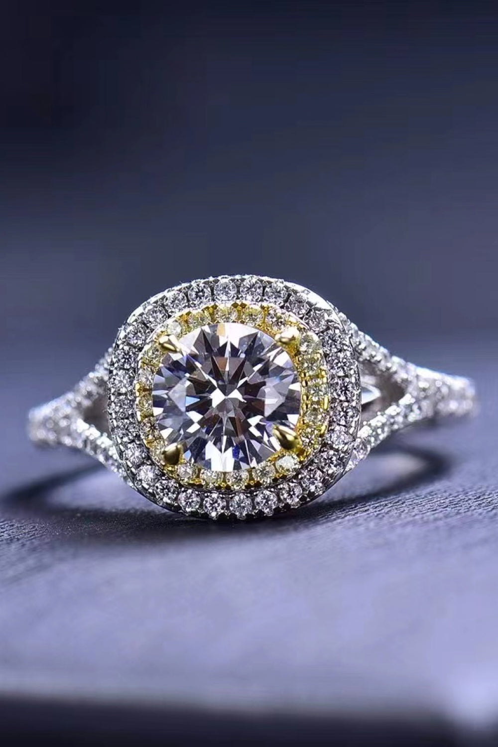 Women Two-Tone 1 Carat Moissanite Ring