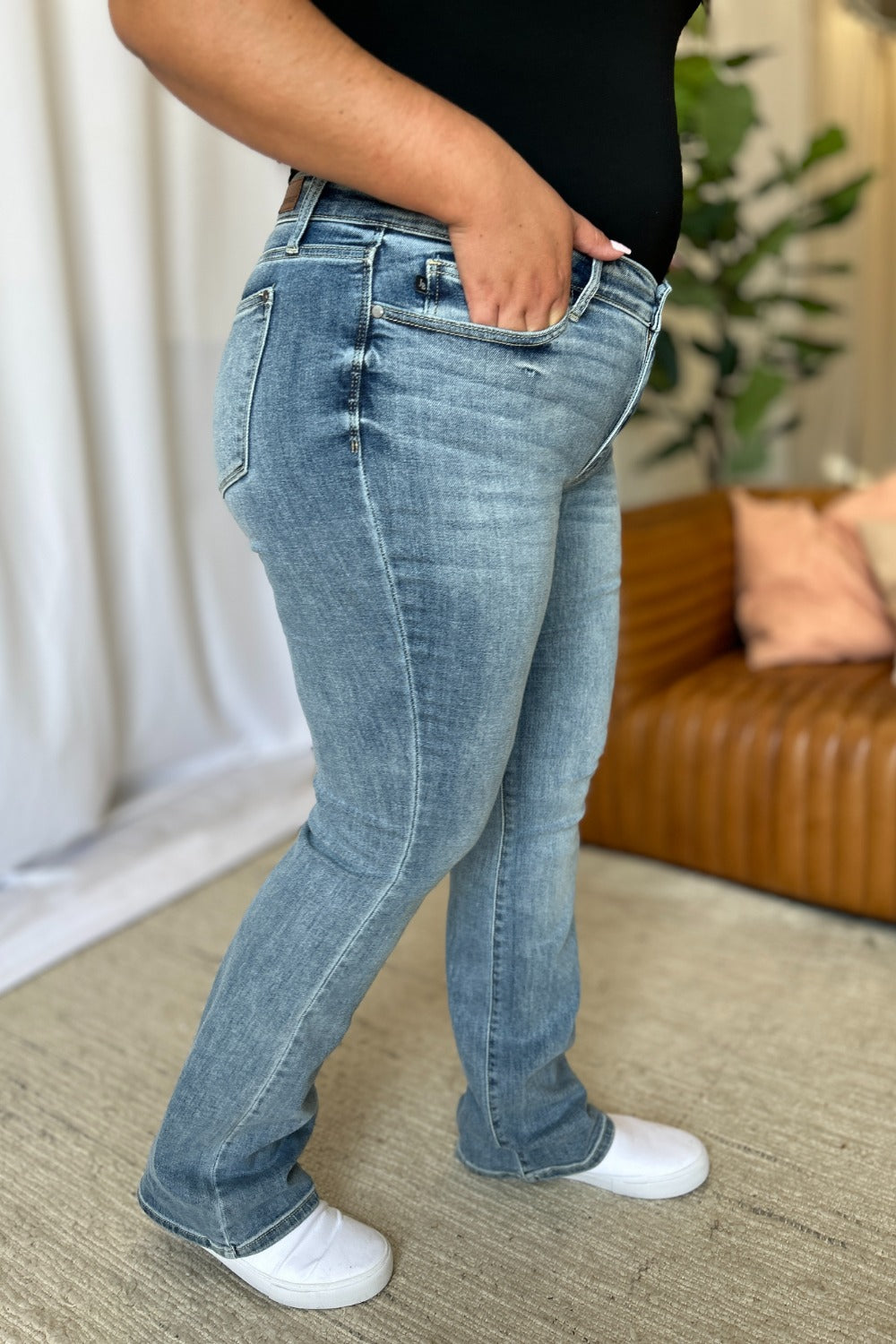 Women Full Size Medium Rise Bootcut Jeans