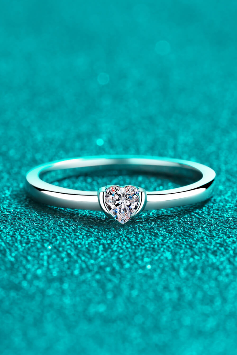 Women Heart-Shaped Moissanite Solitaire Ring