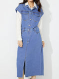 Load image into Gallery viewer, Women Slit Half Button Collared Neck Cap Sleeve Denim Dress
