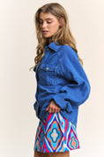 Load image into Gallery viewer, Women Snap Down Long Sleeve Denim Shacket
