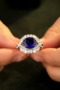 Load image into Gallery viewer, Women 5 Carat Lab-Grown Sapphire Platinum-Plated Ring
