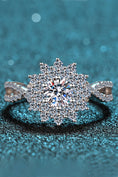 Load image into Gallery viewer, Women Moissanite Flower-Shape Split Shank Ring
