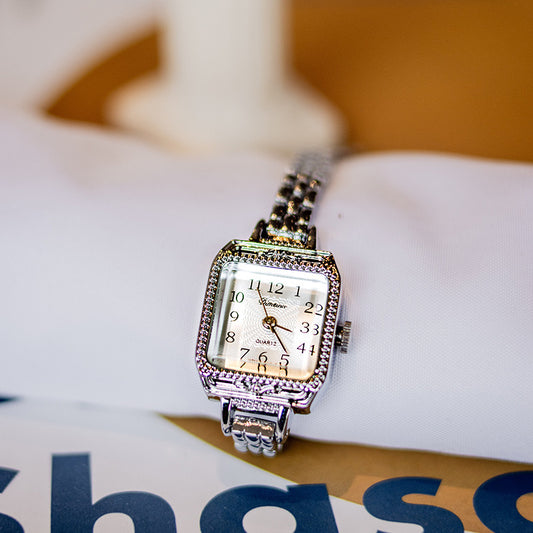 Women Square Copper Strips Middle Ancient Watch