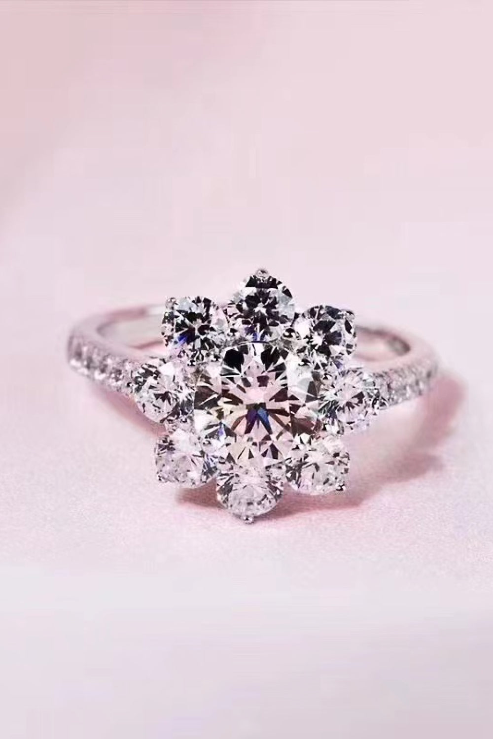 Women 1 Carat Moissanite Flower Ring