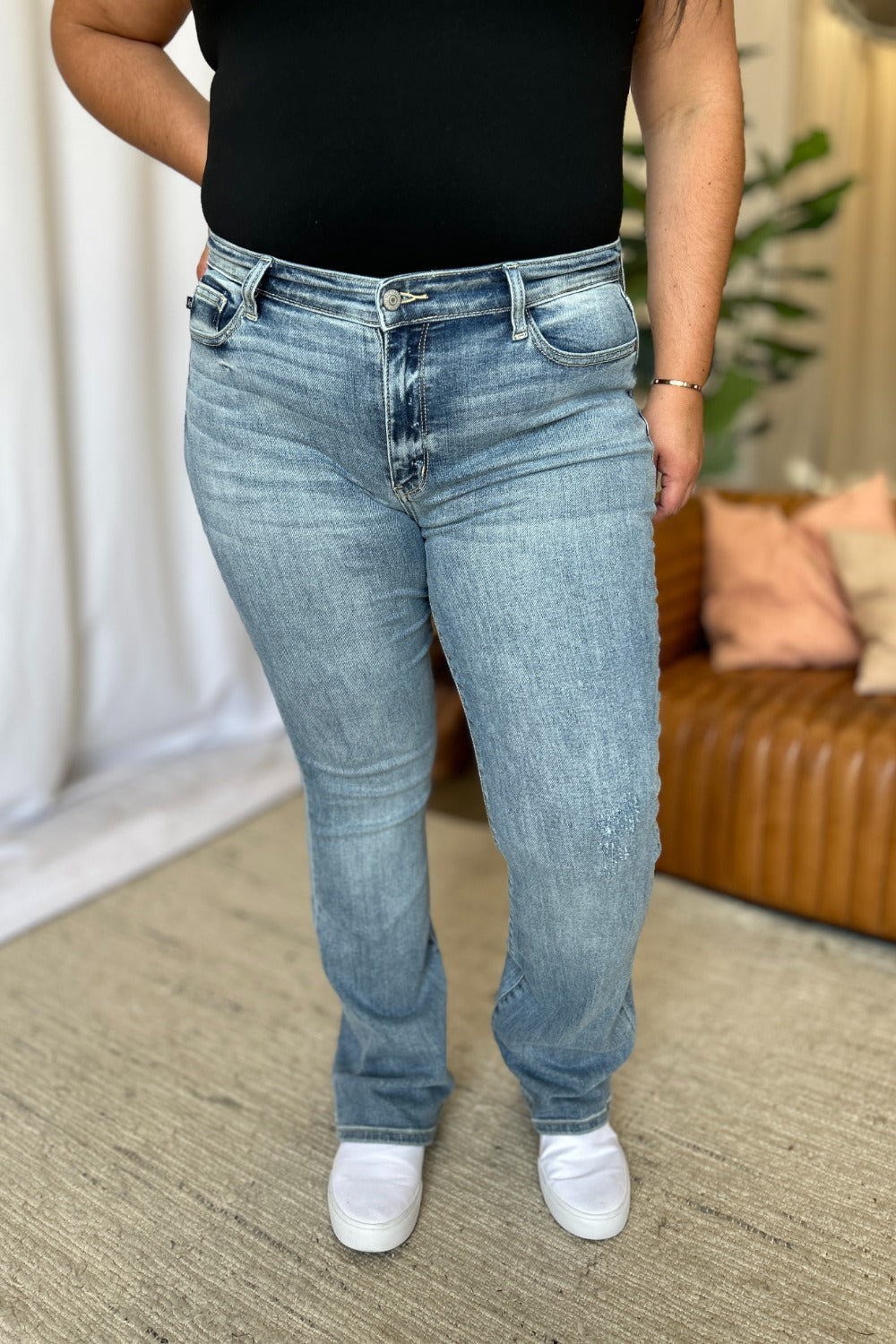 Women Full Size Medium Rise Bootcut Jeans